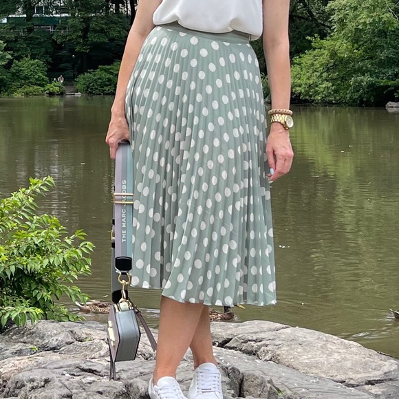 COPY - MANGO Polka Dot Pleated Skirt - Picture 4 of 10